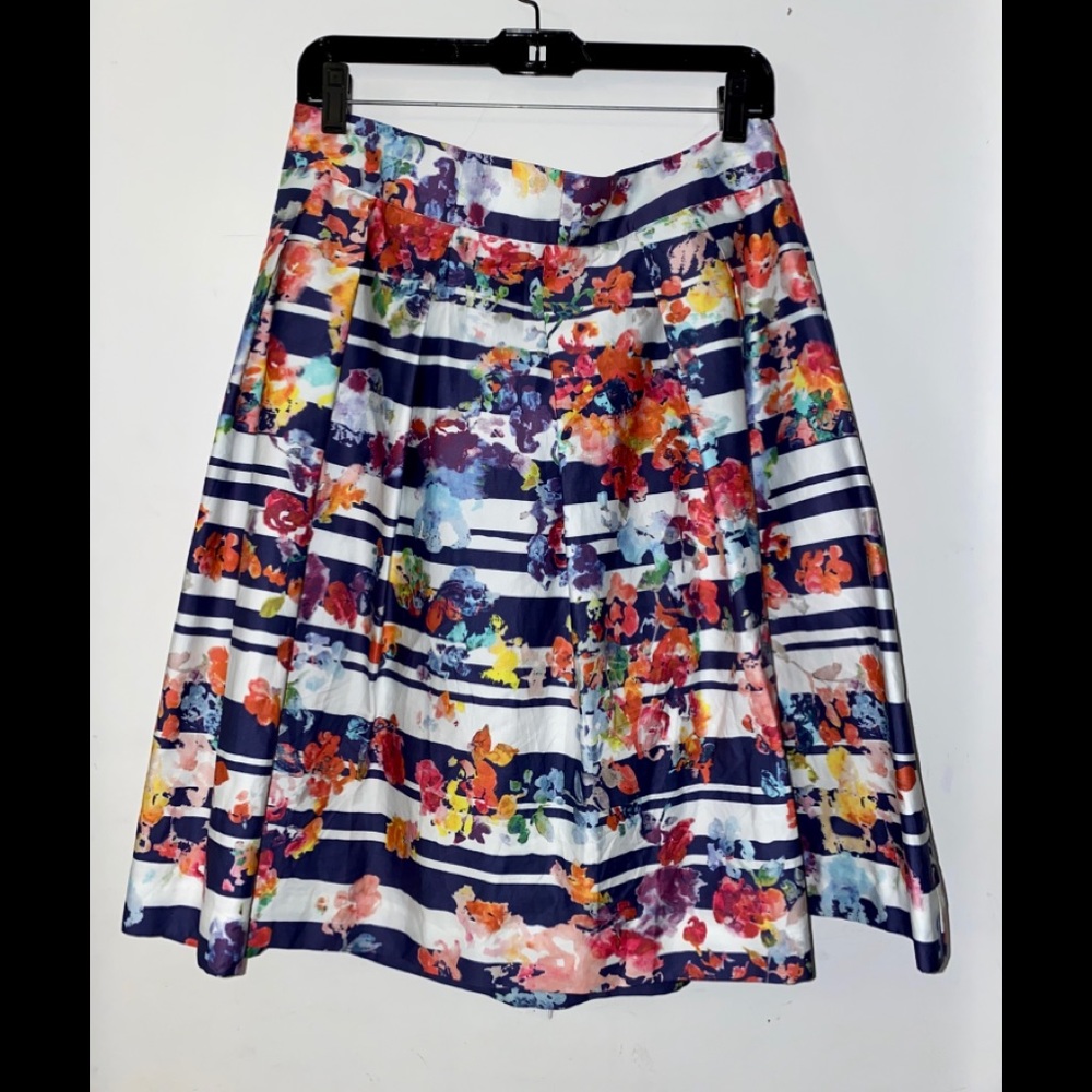 🔴 Carolina Herrera Striped Floral Skirt